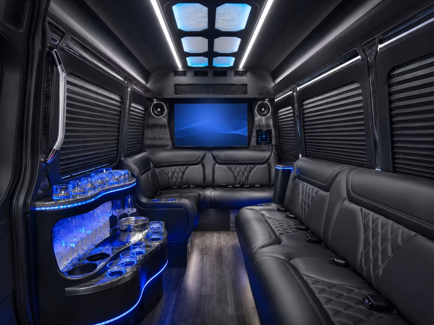 school field trip bus rentals in thornton